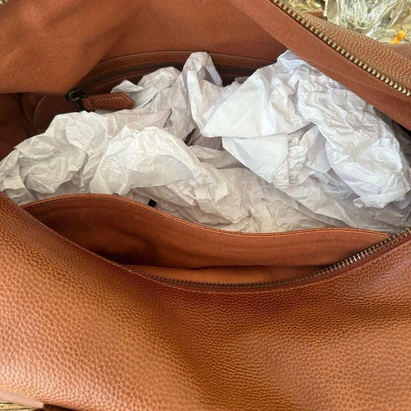 Polo by Ralph Lauren Tan Leather Travel Bag with Strap - Picture 7 of 10